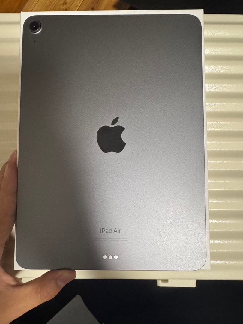 iPad Air 第5世代　スペースグレー　64GB