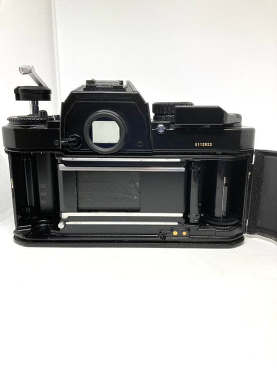 美品動作品 Nikon FA + NIKKORオールドレンズ3本 セット