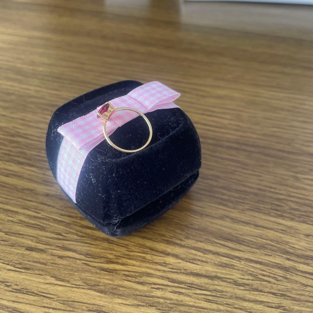 Alice in TinyRoomドロシーリング/ガーネット7号/K18