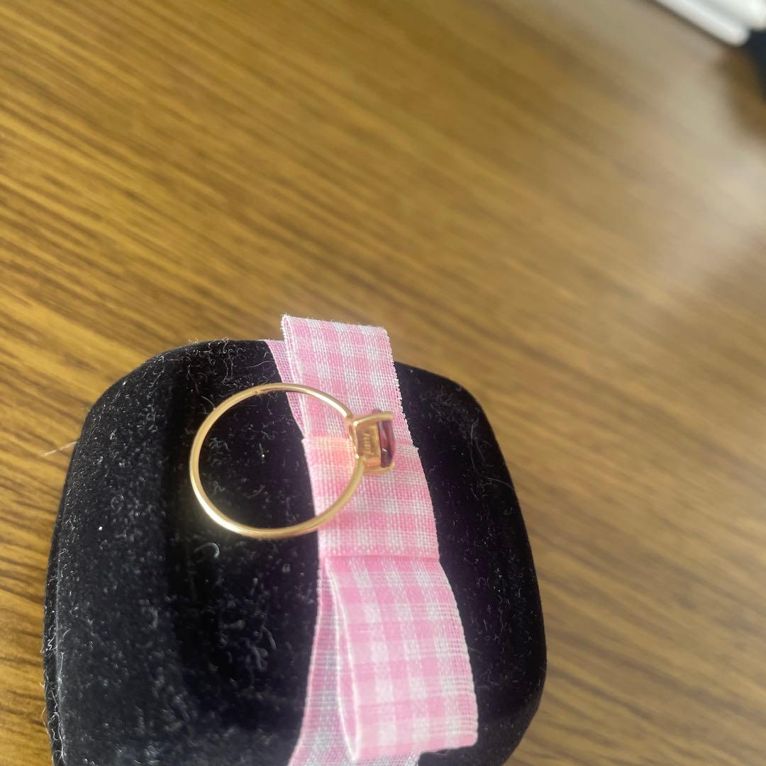 Alice in TinyRoomドロシーリング/ガーネット7号/K18