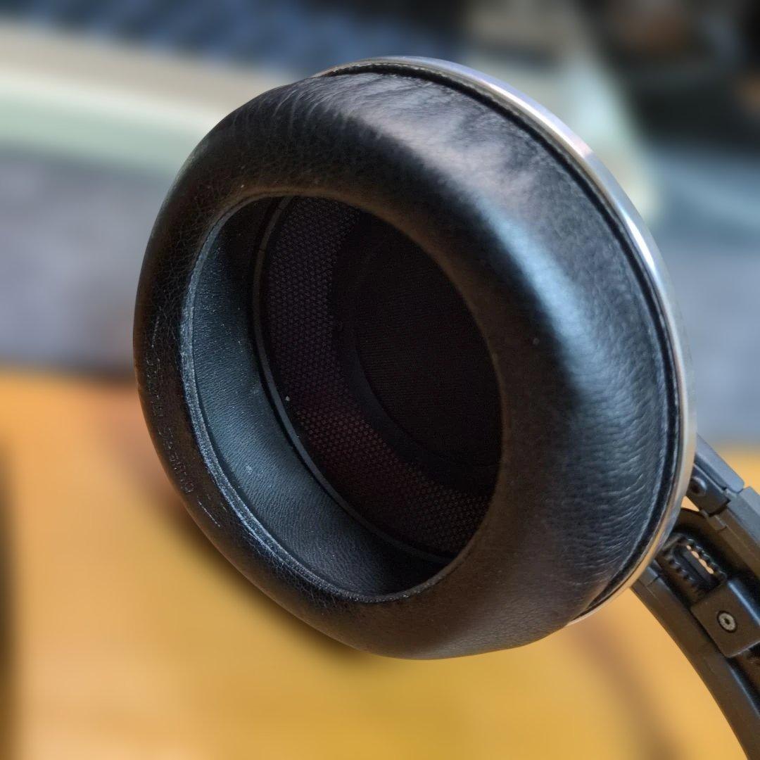 ヘッドホン AKG K812