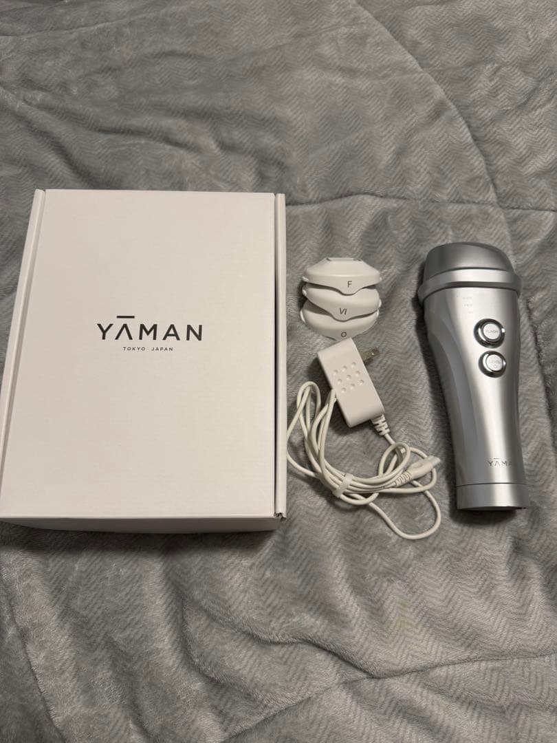 YAMAN 脱毛器 シルバー 充電器付き