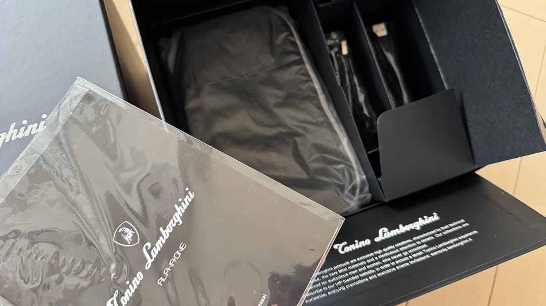 【未使用・新品】ランボルギーニ 美顔器 ALPHA・ONE リズム