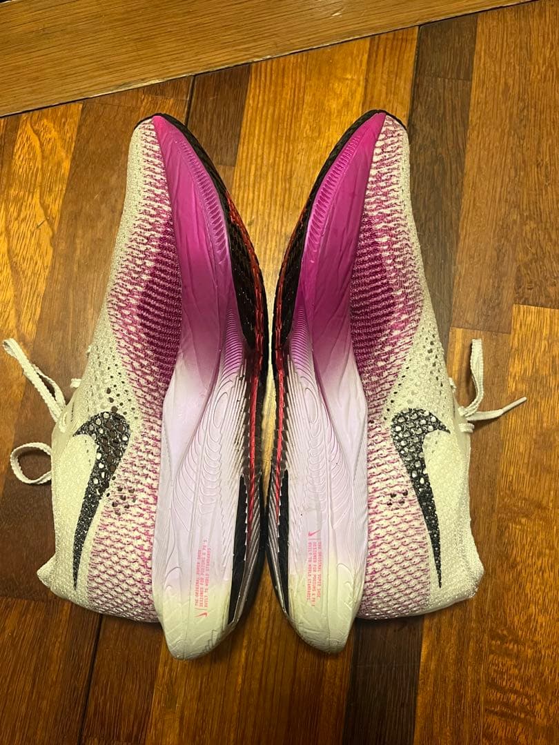 NIKE ヴェイパーフライ3 27㎝