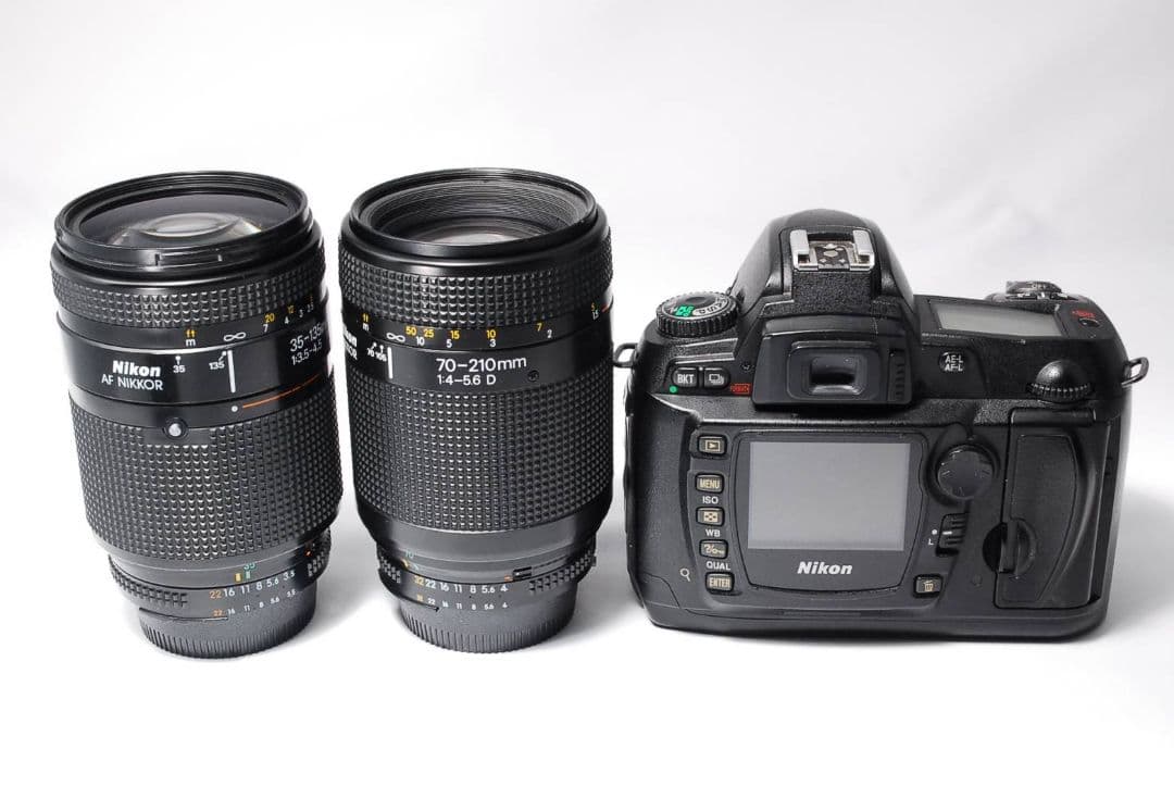 ♥動きに強い名機♥Nikon D70s♥標準&望遠セット 初心者安心 簡単操作