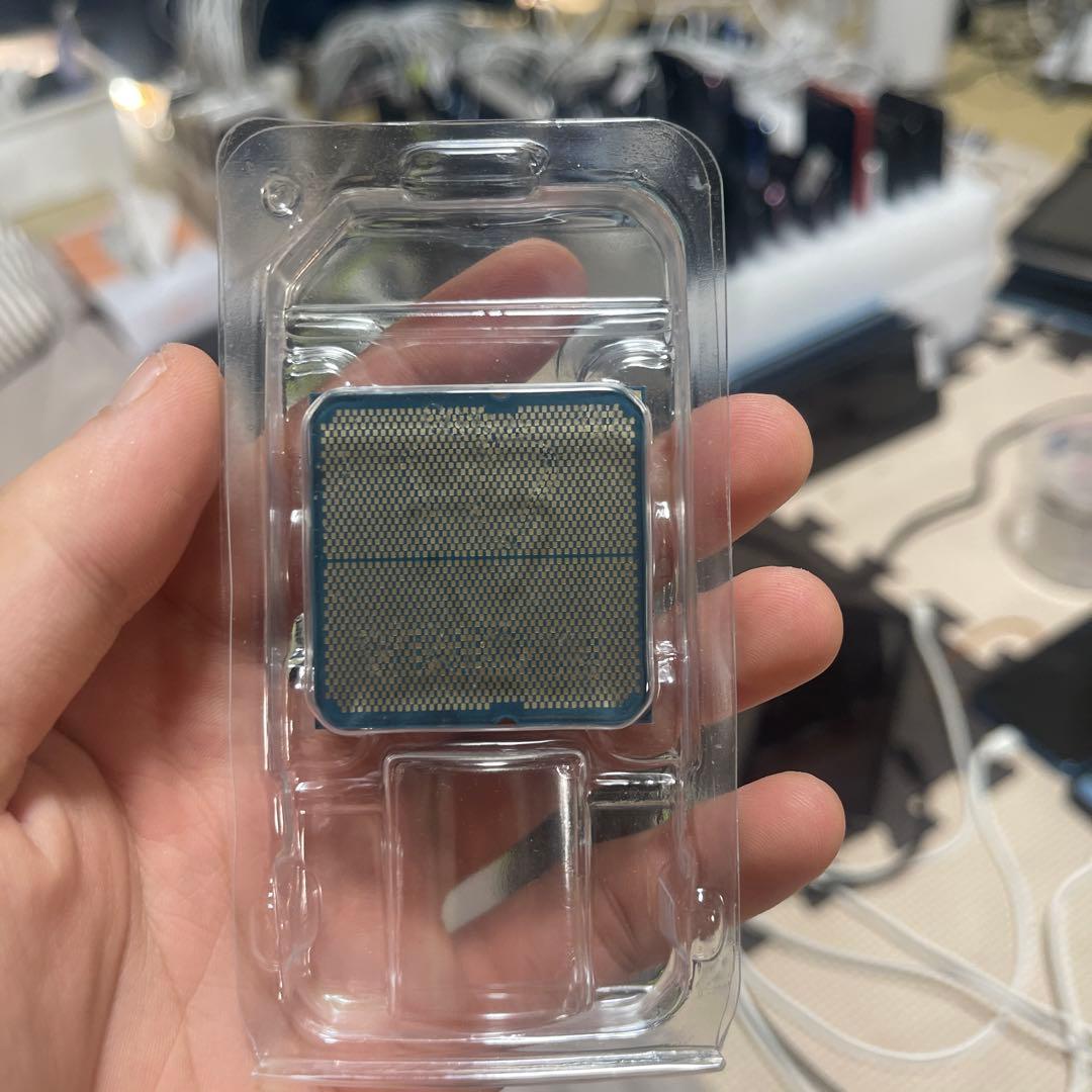 AMD Ryzen 5 8400F CPU 本体　7777777777777