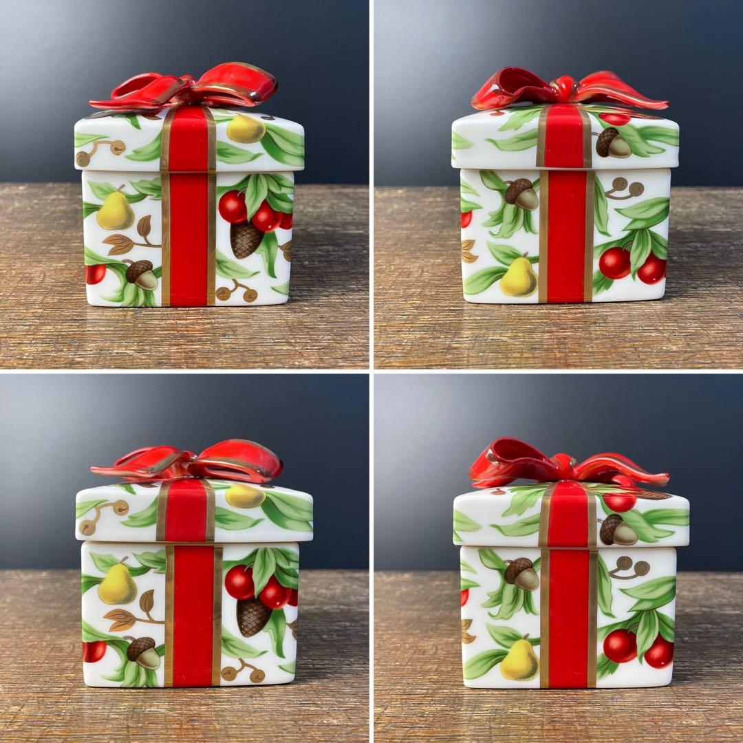 美品 Tiffany&Co. ティファニー ホリデー 陶器製 小物入れ E.-3