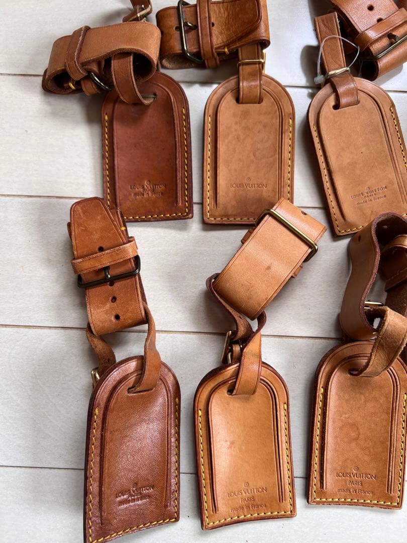 LOUIS VUITTON ヌメ革ネームタグ&ポワニエ　12点セット
