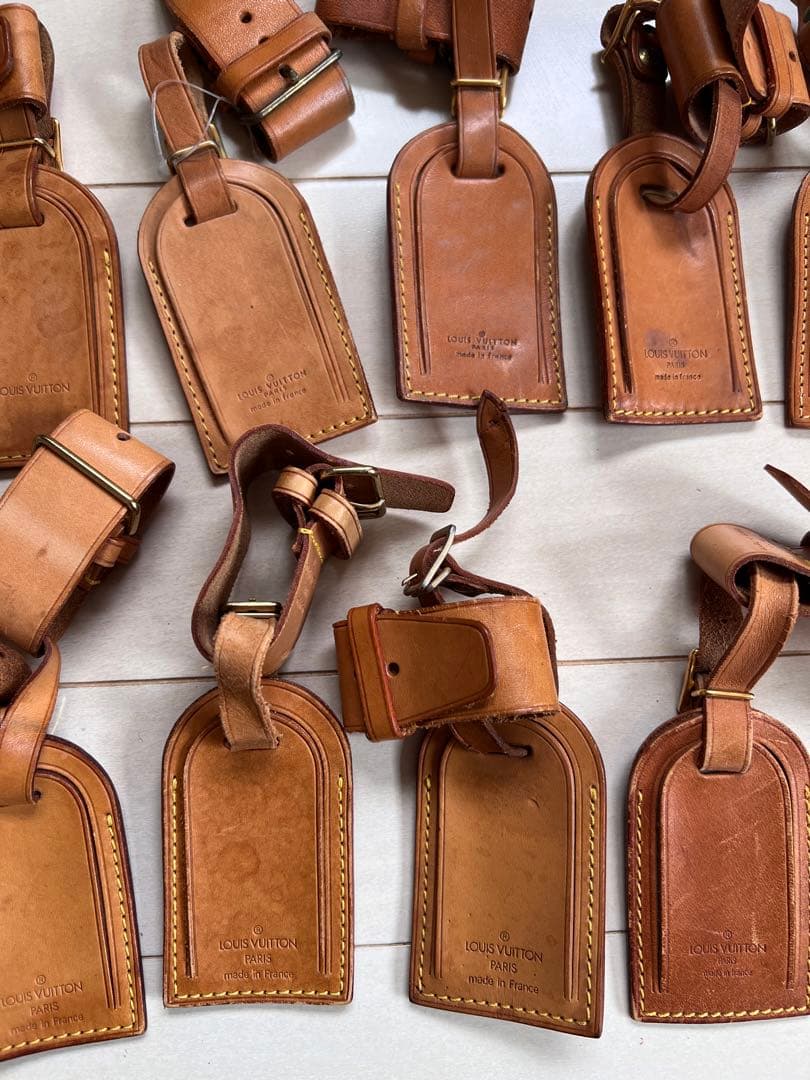 LOUIS VUITTON ヌメ革ネームタグ&ポワニエ　12点セット