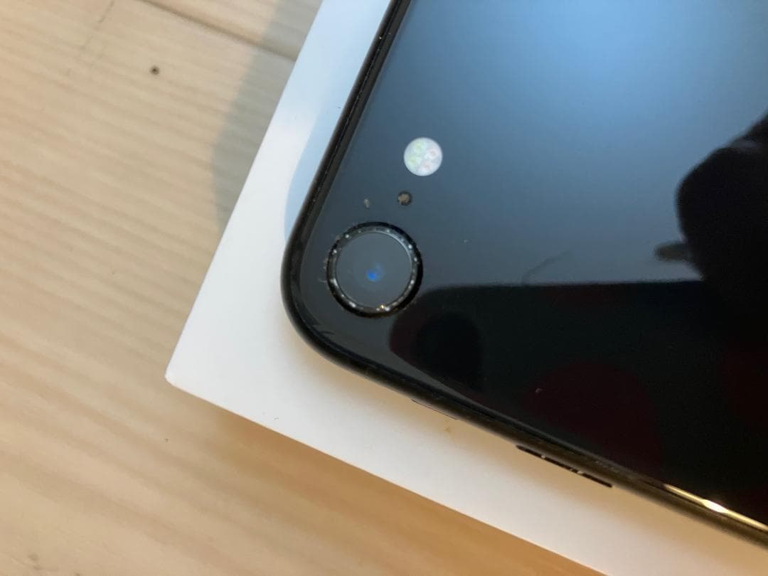 iPhoneSE 第2世代 64GB ブラック バッテリ最大84% SIMフリー