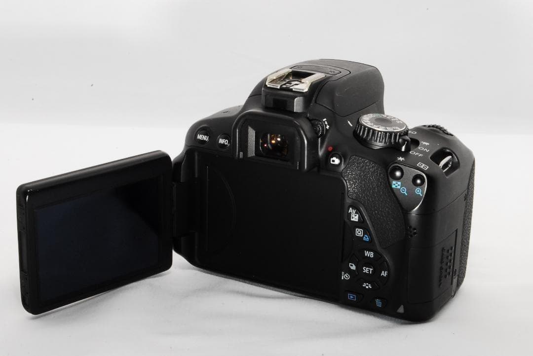 【動作良好】Canon Kiss X6i 標準レンズセット IS STM