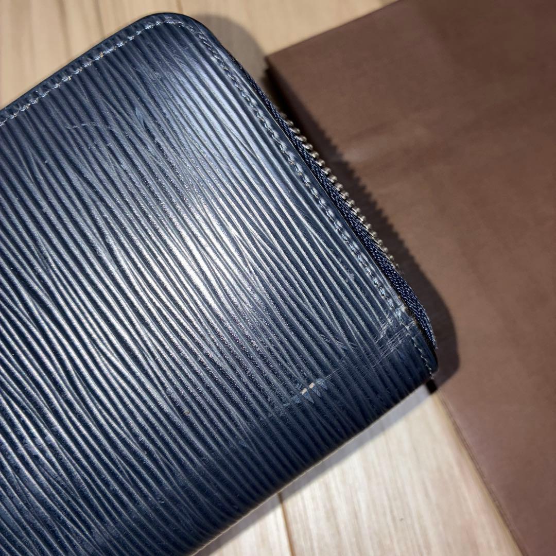 最終値下げ！ルイヴィトン長財布　エピ　ジッピーウォレット