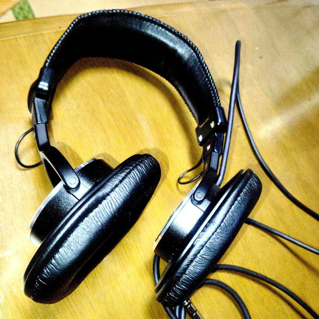 極美品　MDR-CD900STソニー本格派ヘッドホン