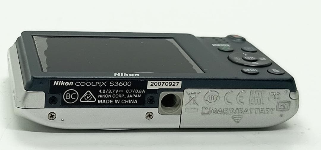 Nikon COOLPIX S3600 デジカメ シルバー 充電器、箱付き