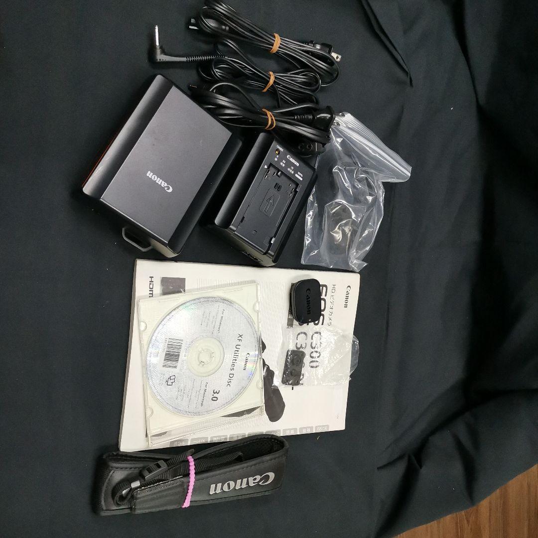 EOS C300 中古品　バッテリー付属しません