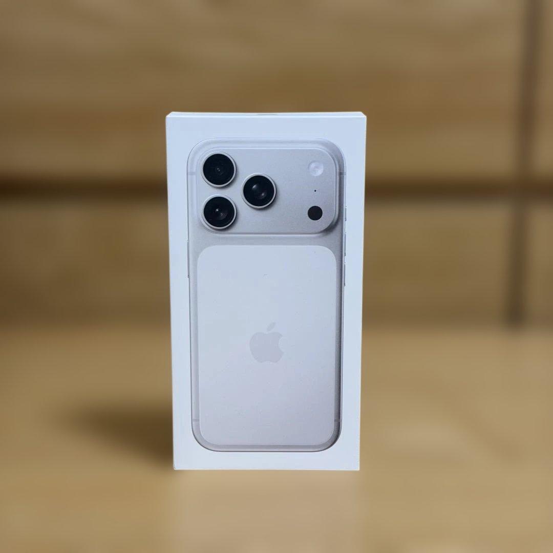 【シャッター音無し】iPhone17Pro シルバー 256GB アメリカ版