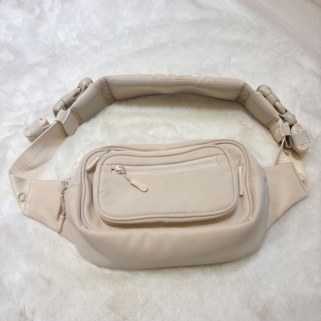 POMULU ナチュラルアイボリー 2WAYヒップシート