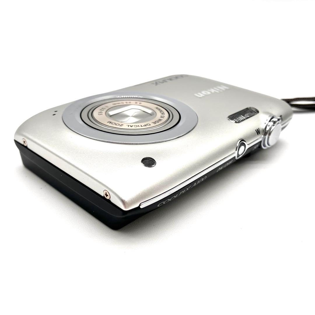 Nikon COOLPIX A100 シルバー