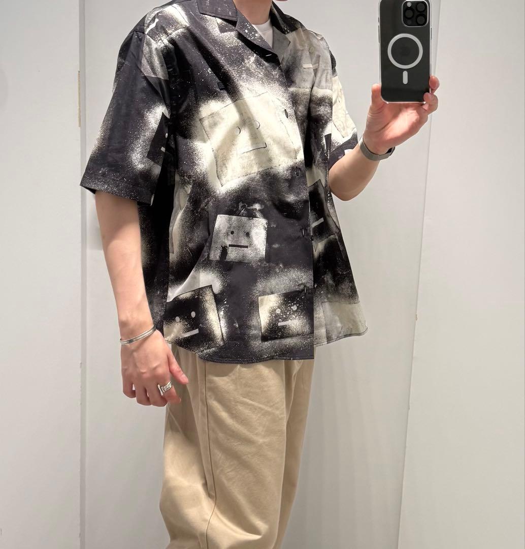 Acne Studios アクネストゥディオズ スプレープリントシャツ