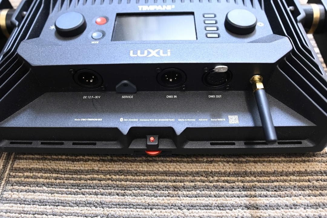 Luxli Timpani² 1x1 RGB LEDライトパネル