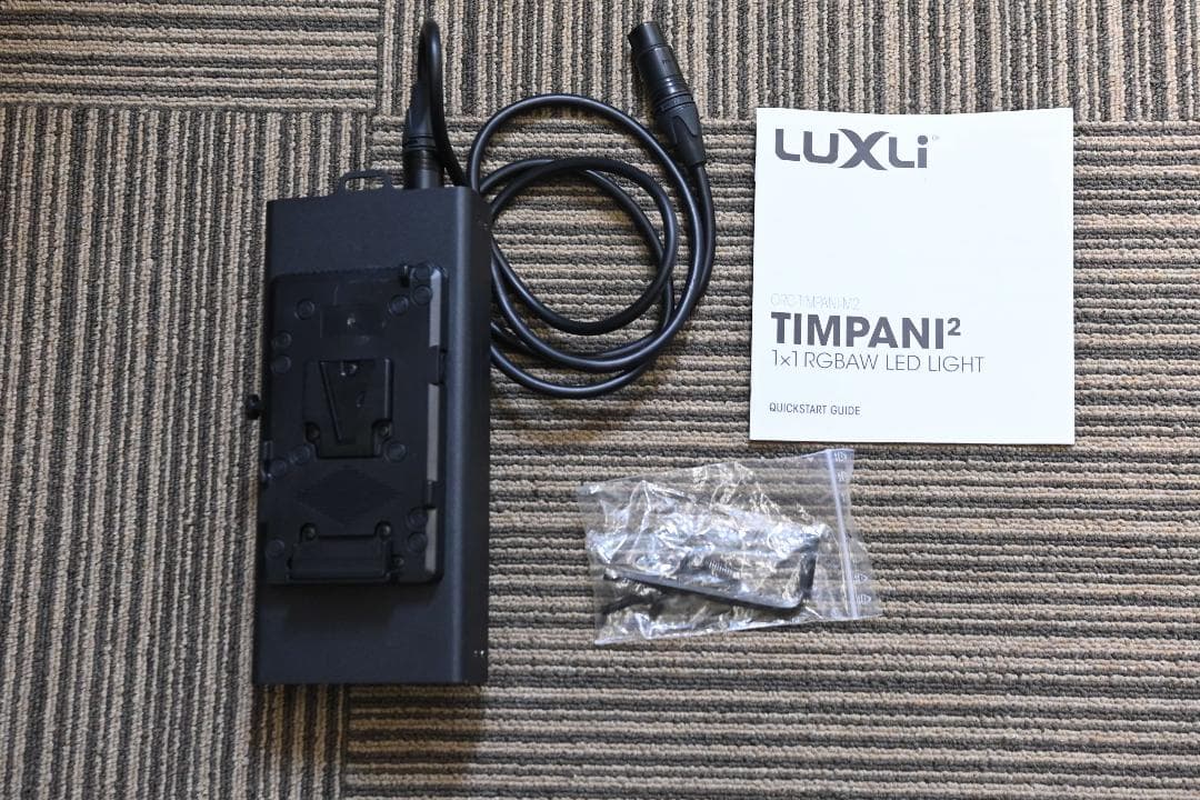 Luxli Timpani² 1x1 RGB LEDライトパネル