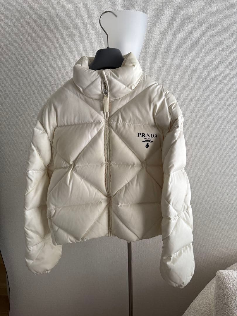 PRADA Re Nylon ギャバジン クロップド ダウンジャケット