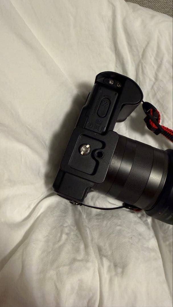 【動作品】Canon EOS M ボディ＋EF-M 18-55mm IS STM