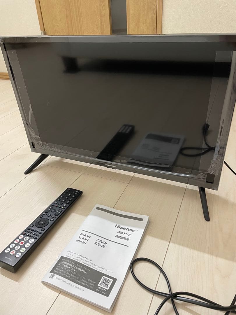 極美品　Hisense 液晶テレビ本体 リモコン付24型2025年製フィルム付