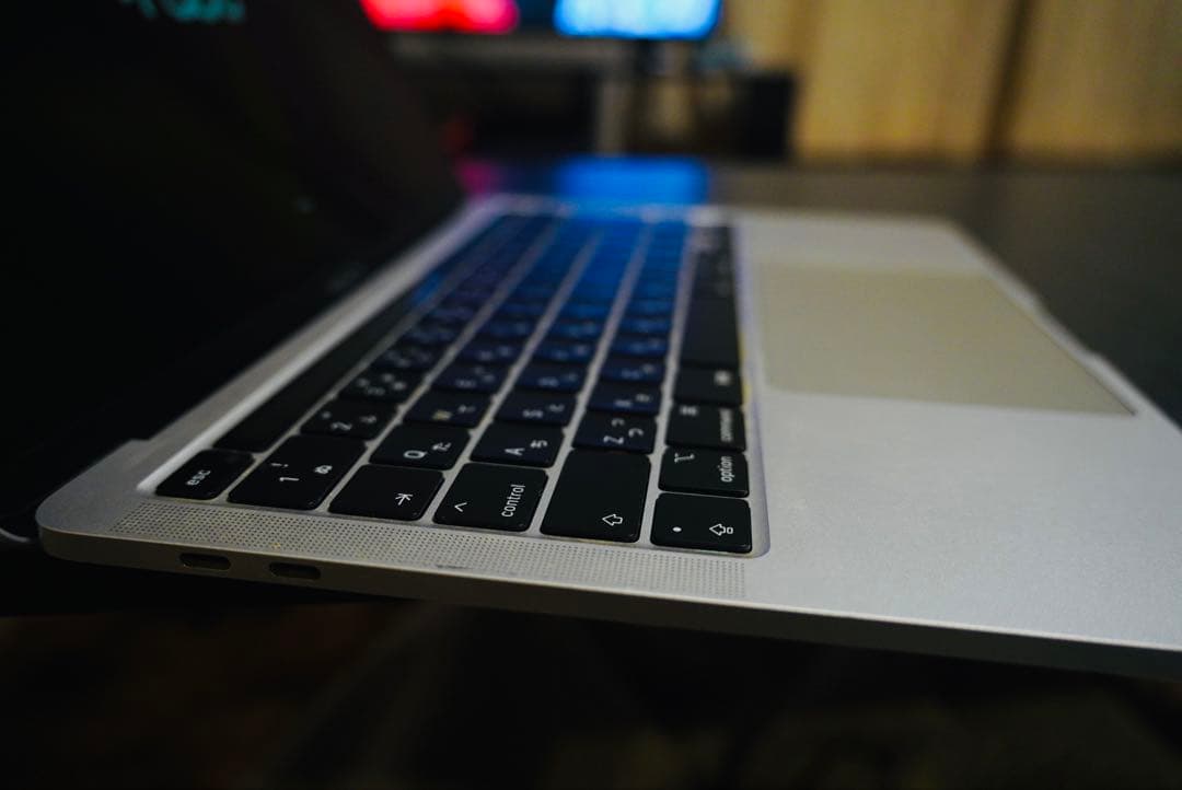 MacBook本体 MacBook Pro M1 2020 8GB 256GB
