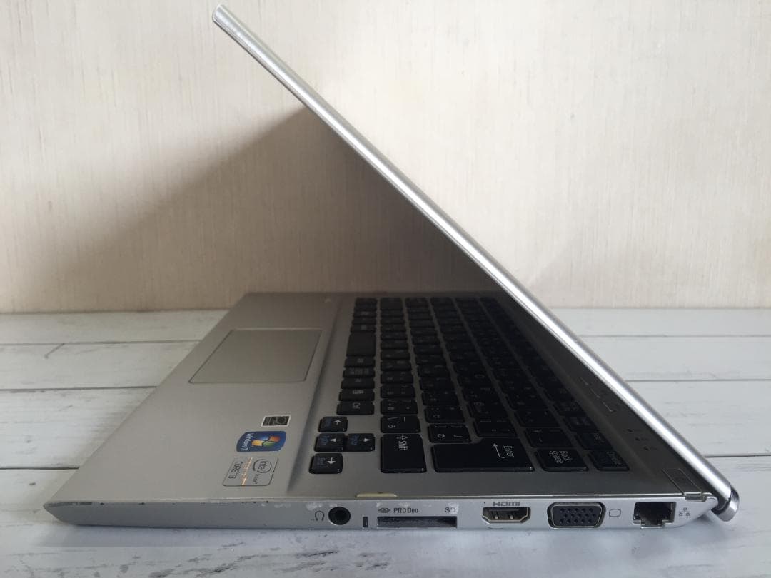 SONY VAIOSVT1311AJ 13.3型/SSD/Office/Win1