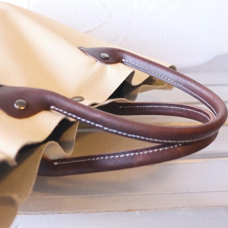 大容量 A４対応 トートバッグ 本革 軽量 1162