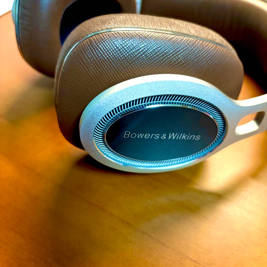 ヘッドホン B&W Bowers&Wilkins P9 Signature