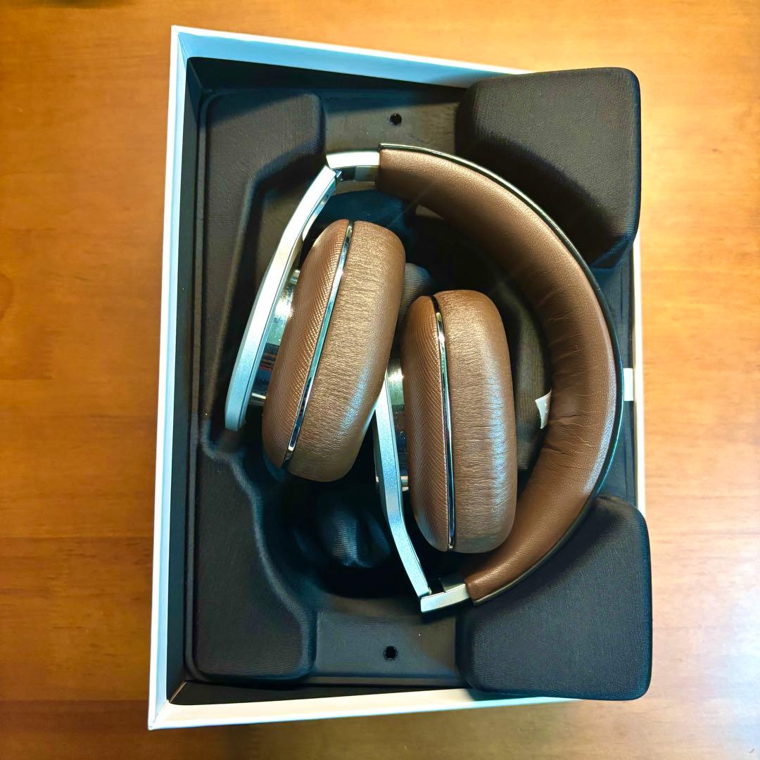 ヘッドホン B&W Bowers&Wilkins P9 Signature