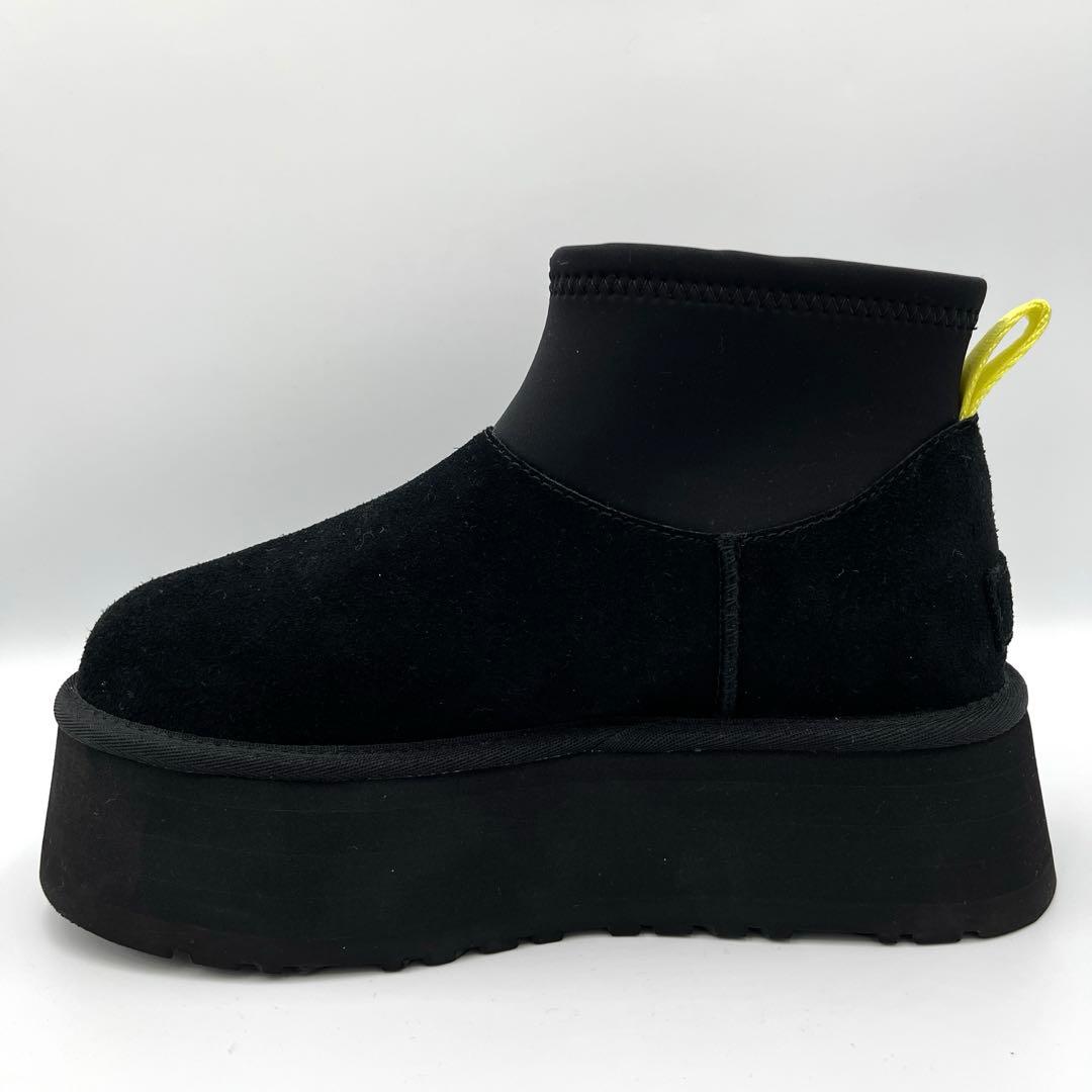 【美品】UGG W CLASSIC MINI DIPPER 厚底ブーツ黒23