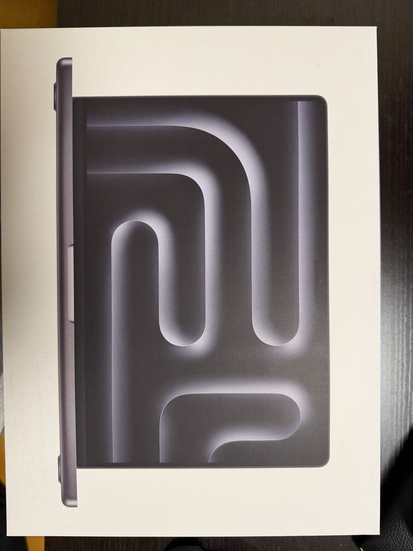 MacBook本体 MacBook Pro M4 pro 24GB 1TB Logic Pro