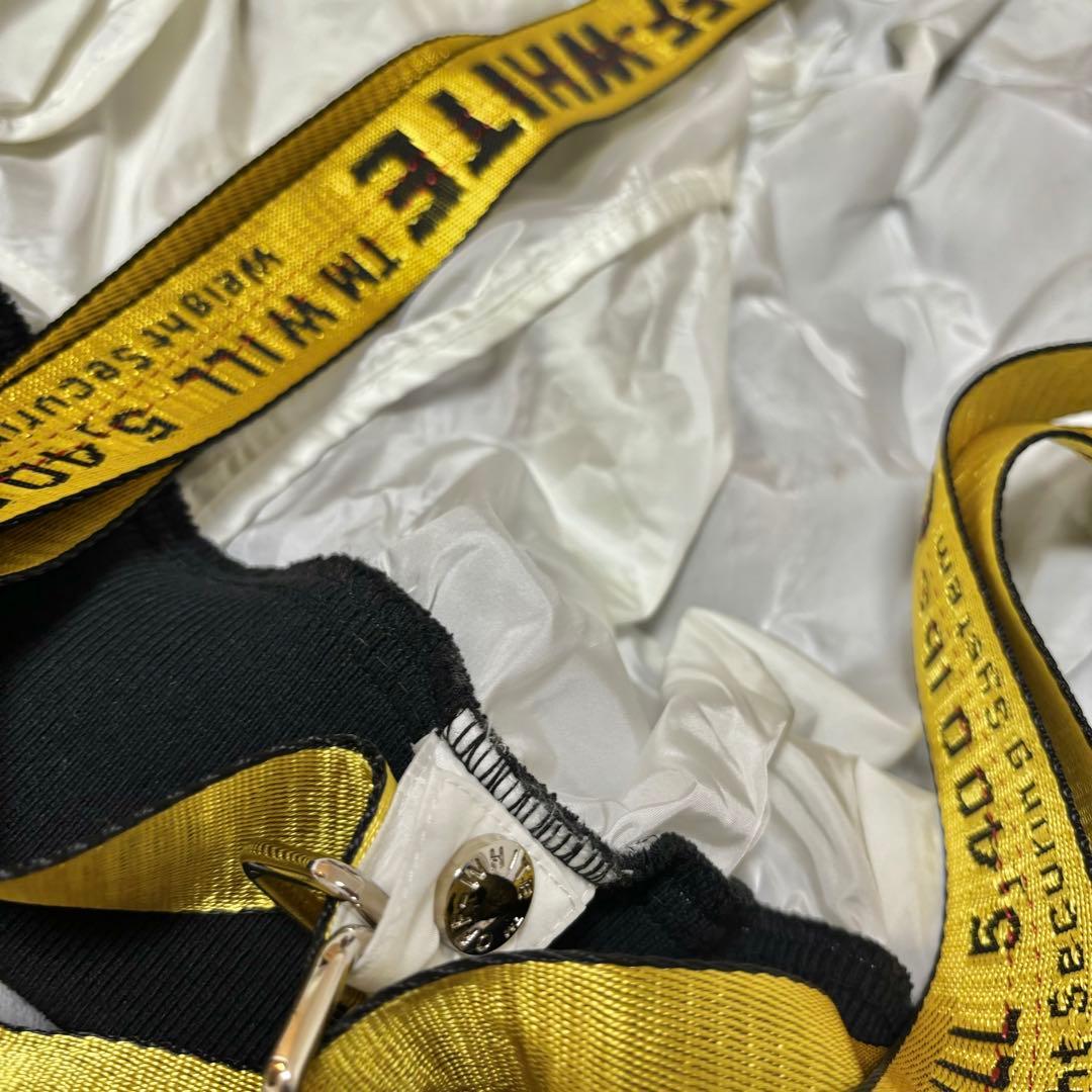 希少 オフホワイト ナイロンジャケット ハーネス付属