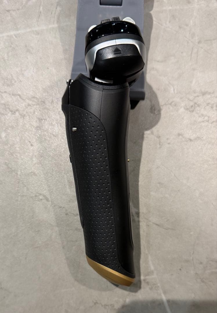 Braun Series 9 4枚刃 メンズ 電気シェーバー ケース付