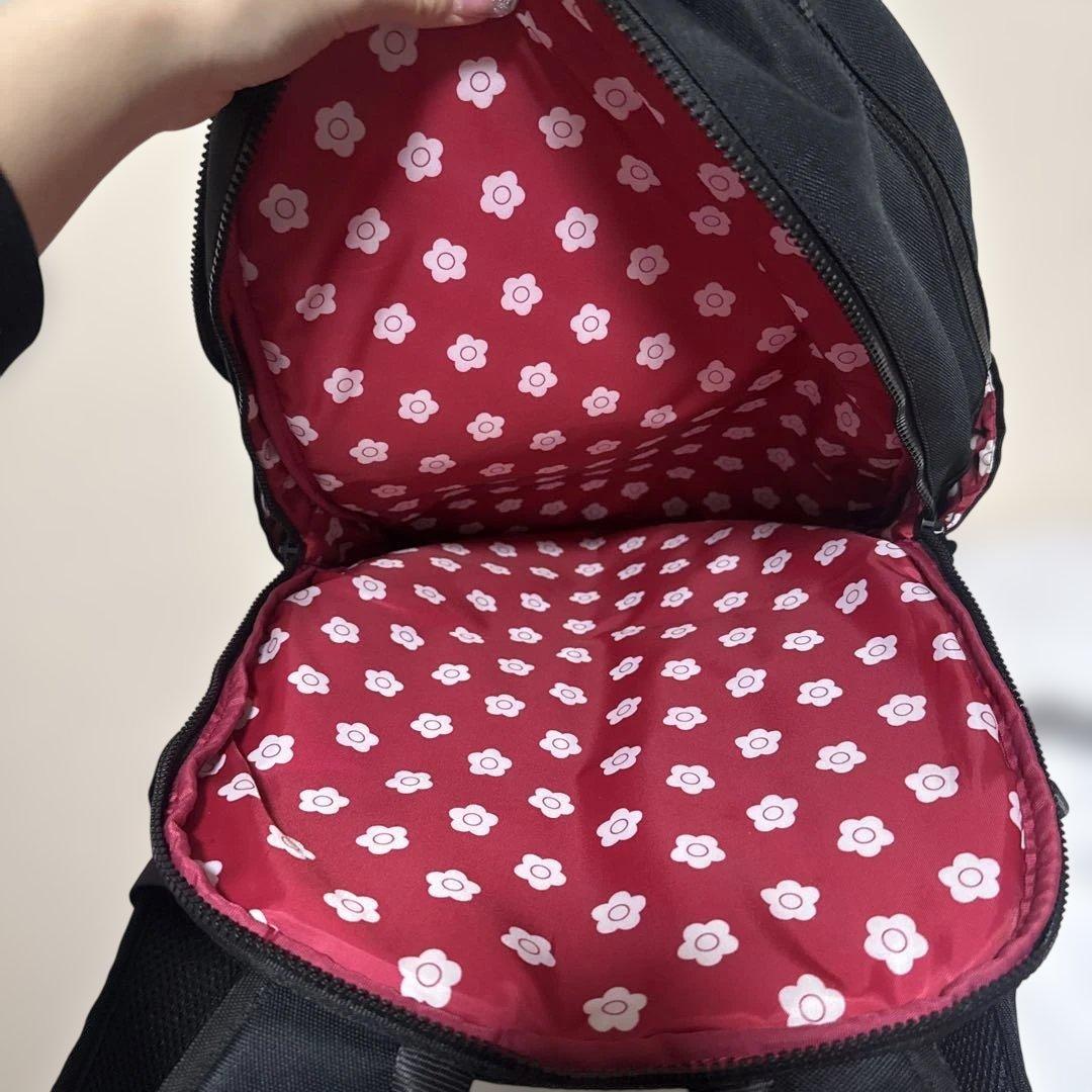 マリークワント MARY QUANT ライトラインデイジー リュック