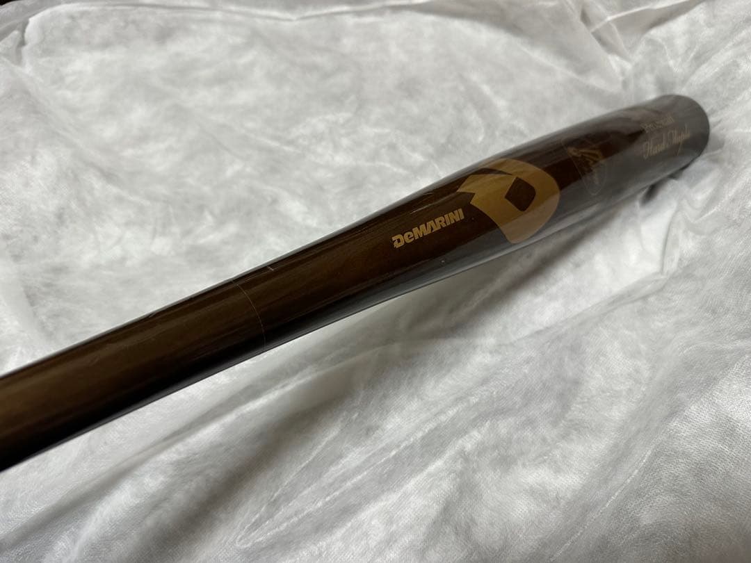 ディマリニ硬式木製　NPB 陽岱鋼