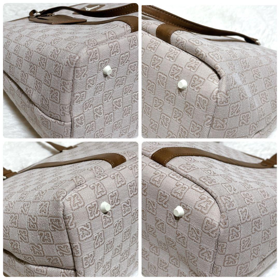 ​【未使用級】ジョーダン モノグラム トートバッグ 総柄 ベージュ