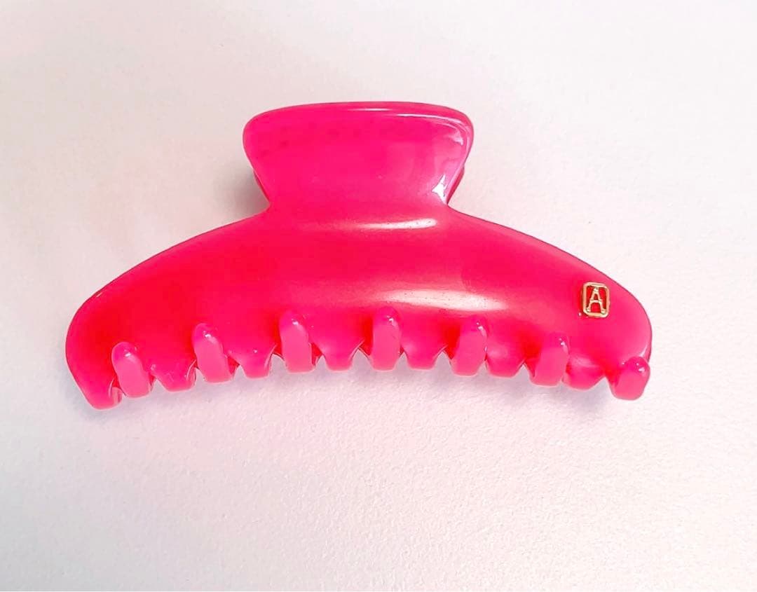 アレクサンドルドゥパリ　ピンク　クリップ　キラキラストーン　ショッキングピンク