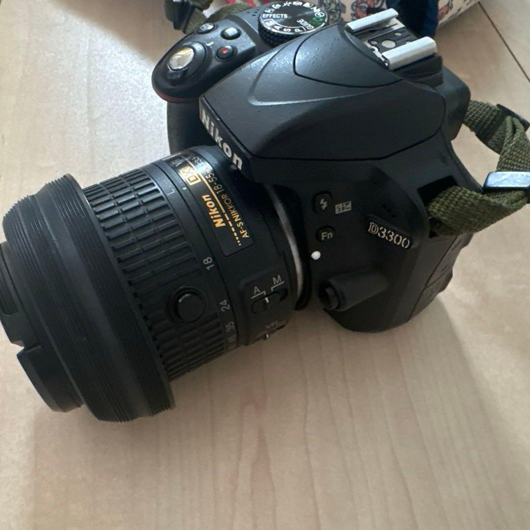 Nikon D3300 レンズ付き　AF-NIKKOR 18-55mm