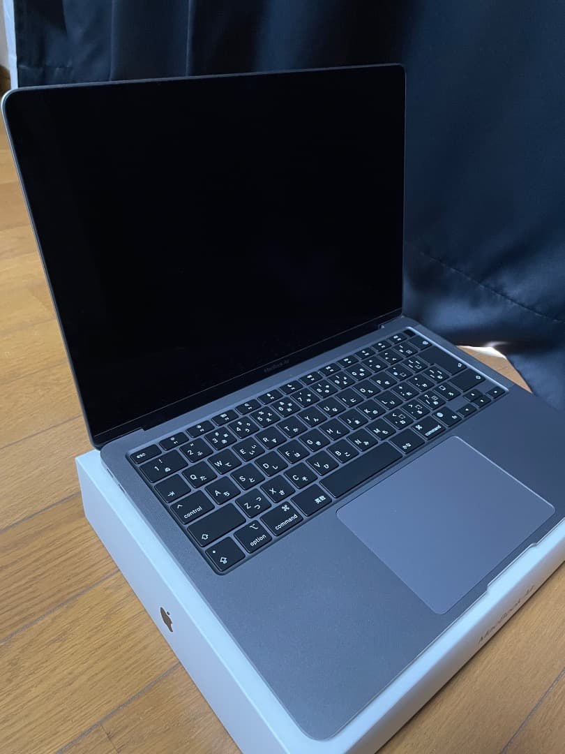 Apple Macbook Air 2020 M1チップ / 16GB /1TB