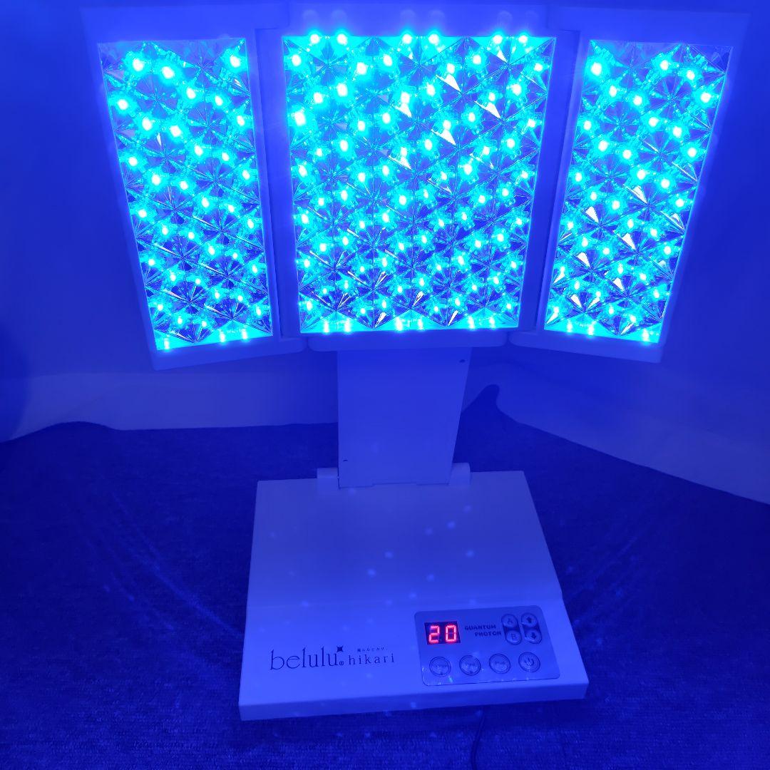ビルル　ヒカリ　belulu hikari LED 美顔器