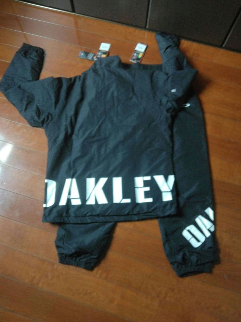 新品 OAKLEY ジャージ上下セット Lサイズ ブラック
