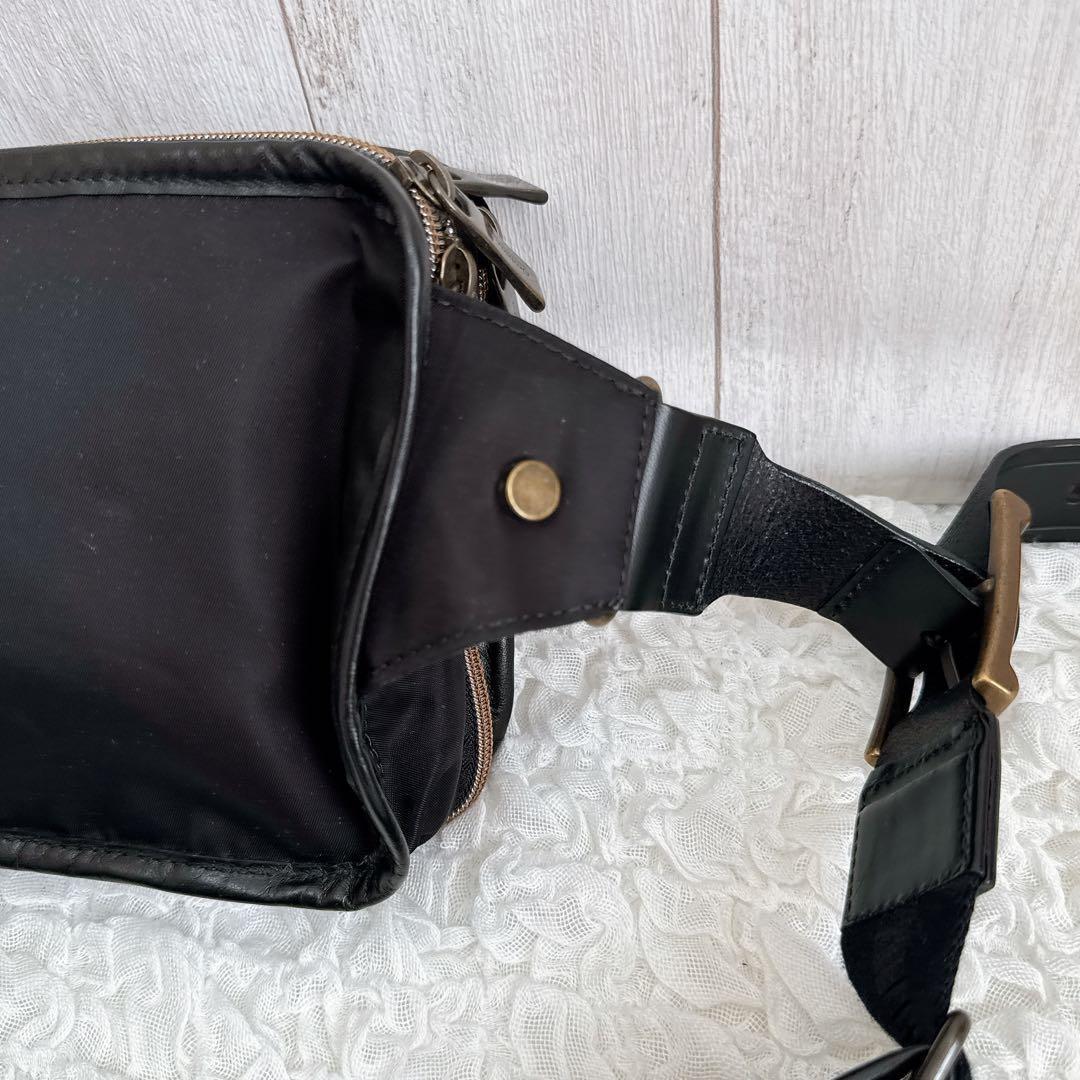 Orobianco オロビアン ボディバック レザー ブラック ロゴ イタリア製