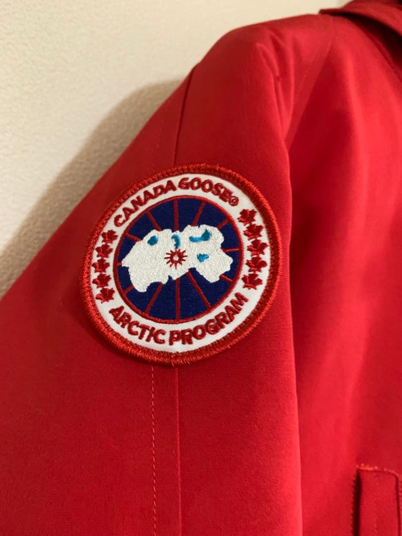   カナダグースダウンジャケット L/G レッド タグ有り