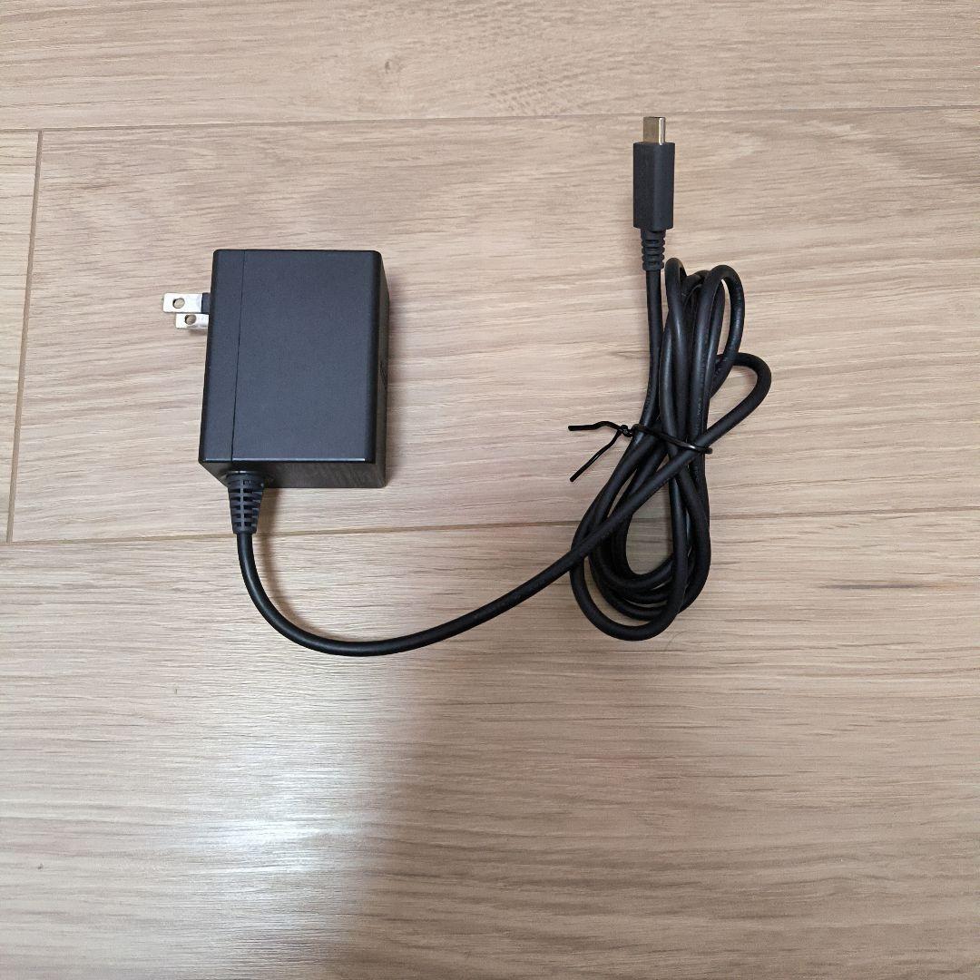 【美品】Nintendo Switch 動作確認、初期化済み 箱、ケース付き