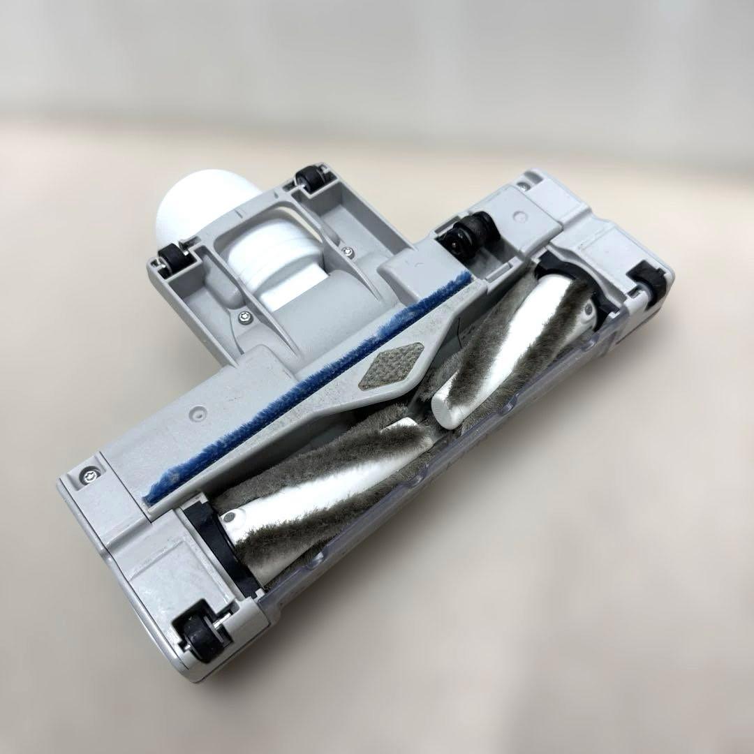 Panasonicコードレス スティック掃除機本体 MC-NS10K 22年製