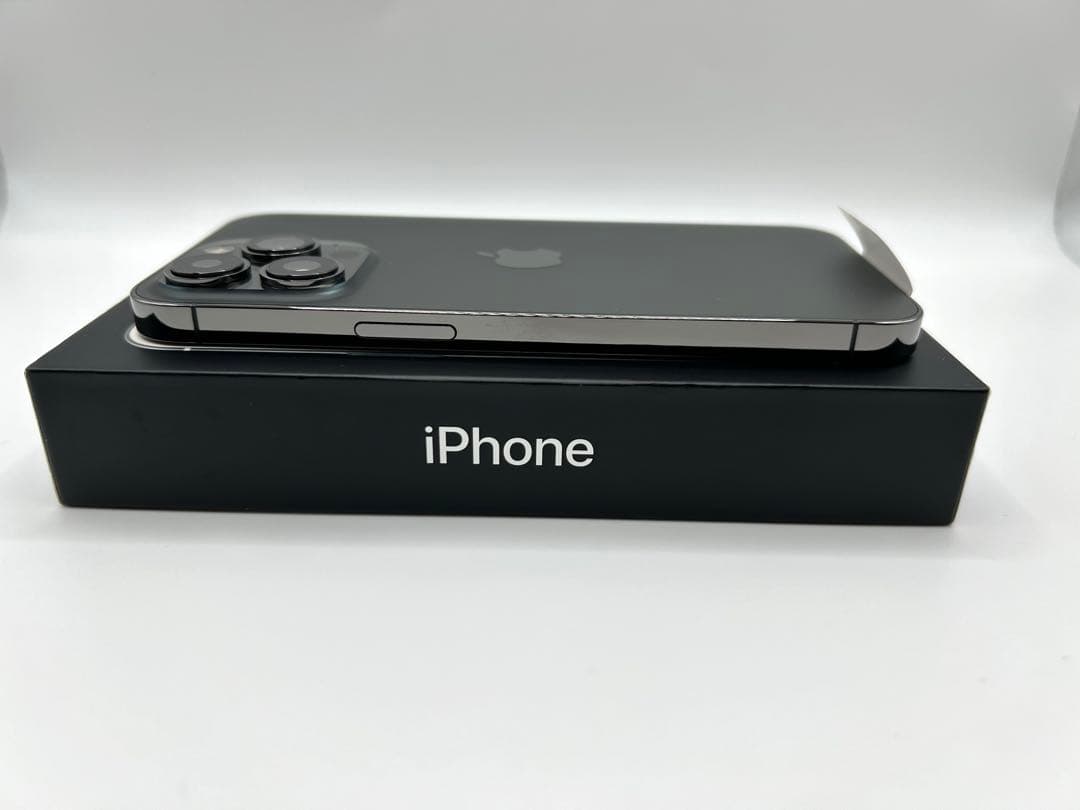 【新品未使用】iPhone 13 Pro 256GB グラファイト